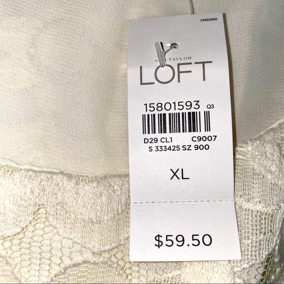 SOLD 💕NWT Loft Floral Lace Tank Top - Picture 3 of 7